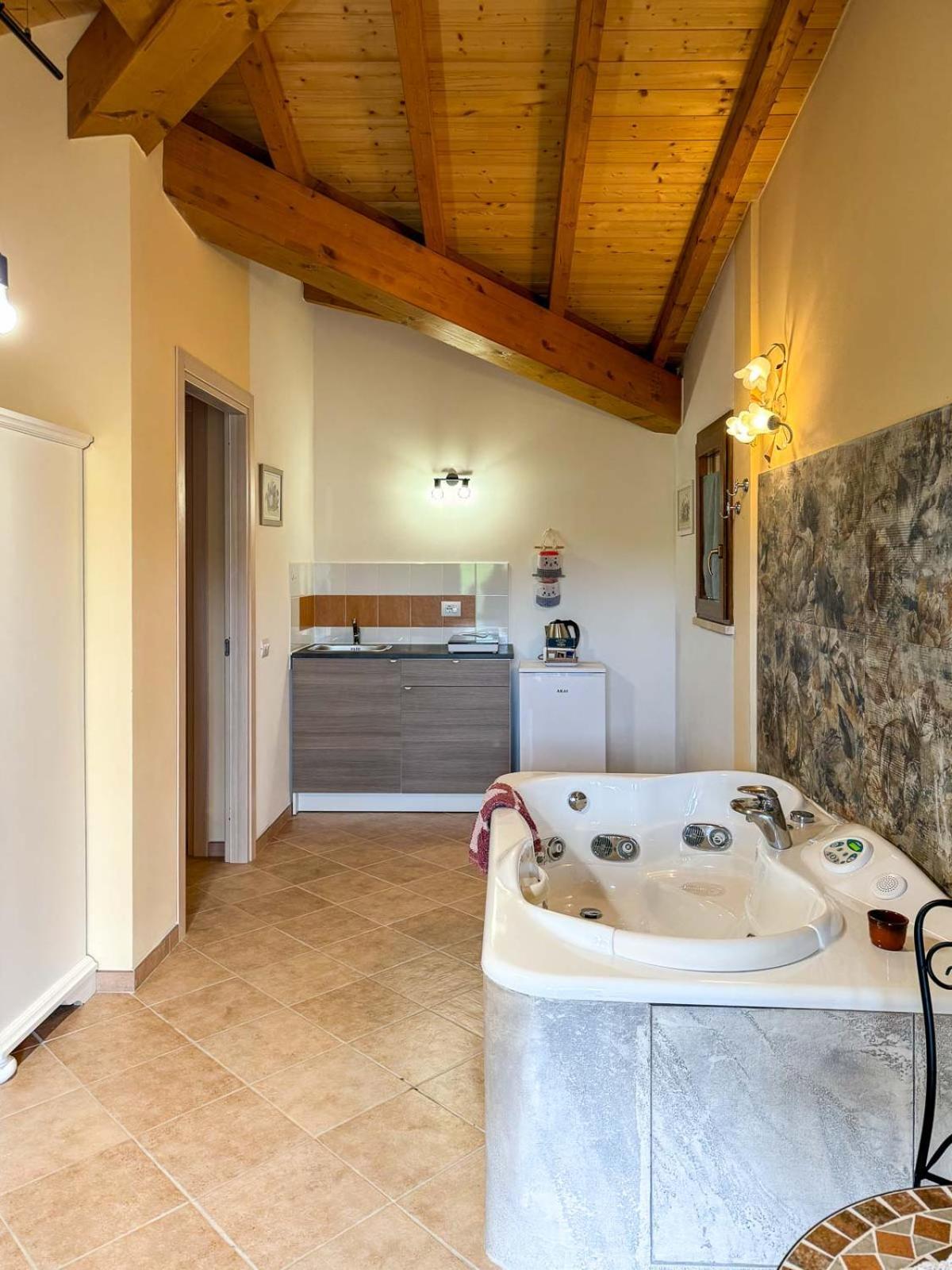 La Poggiata Aparthotel Monterotondo  Kültér fotó